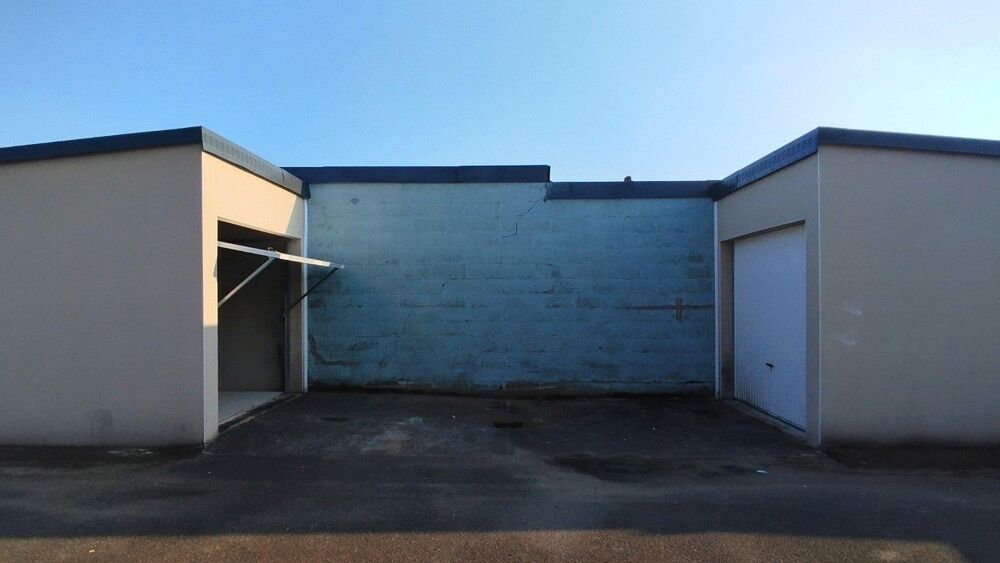 Vente Parking/Garage Garage spacieux et sécurisé : l'opportunité rare pour stationner ou investir Nantes
