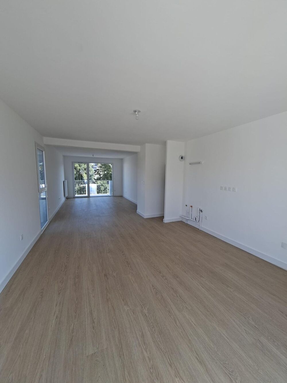 Vente Appartement T4 neuf avec grand balcon et parkings Croix