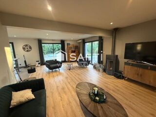  Maison � vendre 6 pi�ces 222 m�