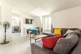  Appartement à louer 4 pièces 21 m²