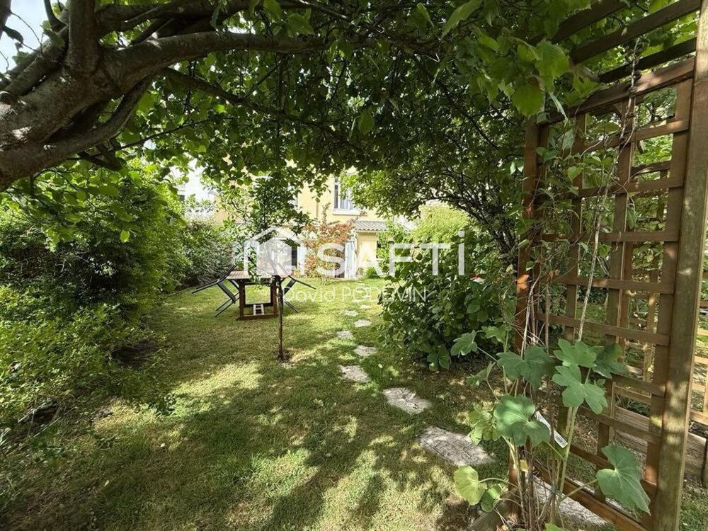 Maison familiale 115m2 4 chambres beau jardin