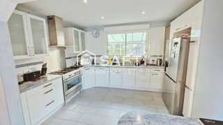  Maison à vendre 8 pièces 193 m²