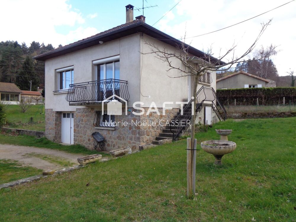 Maison avec sous-sol complet  Environnement calme  Fort potentiel