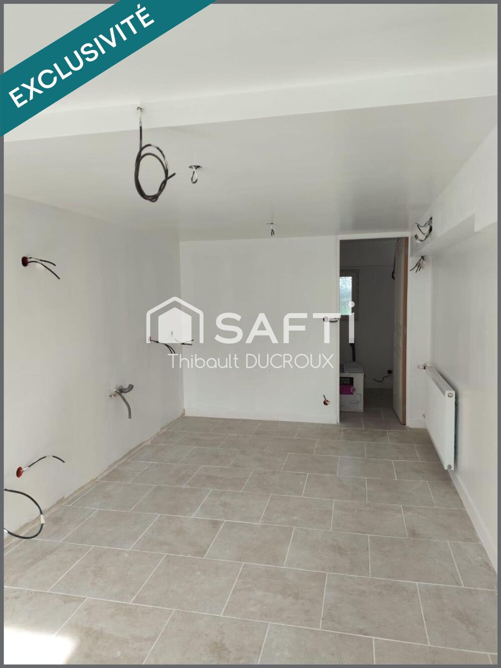 Proche des commerces - Trois chambres - Jardin