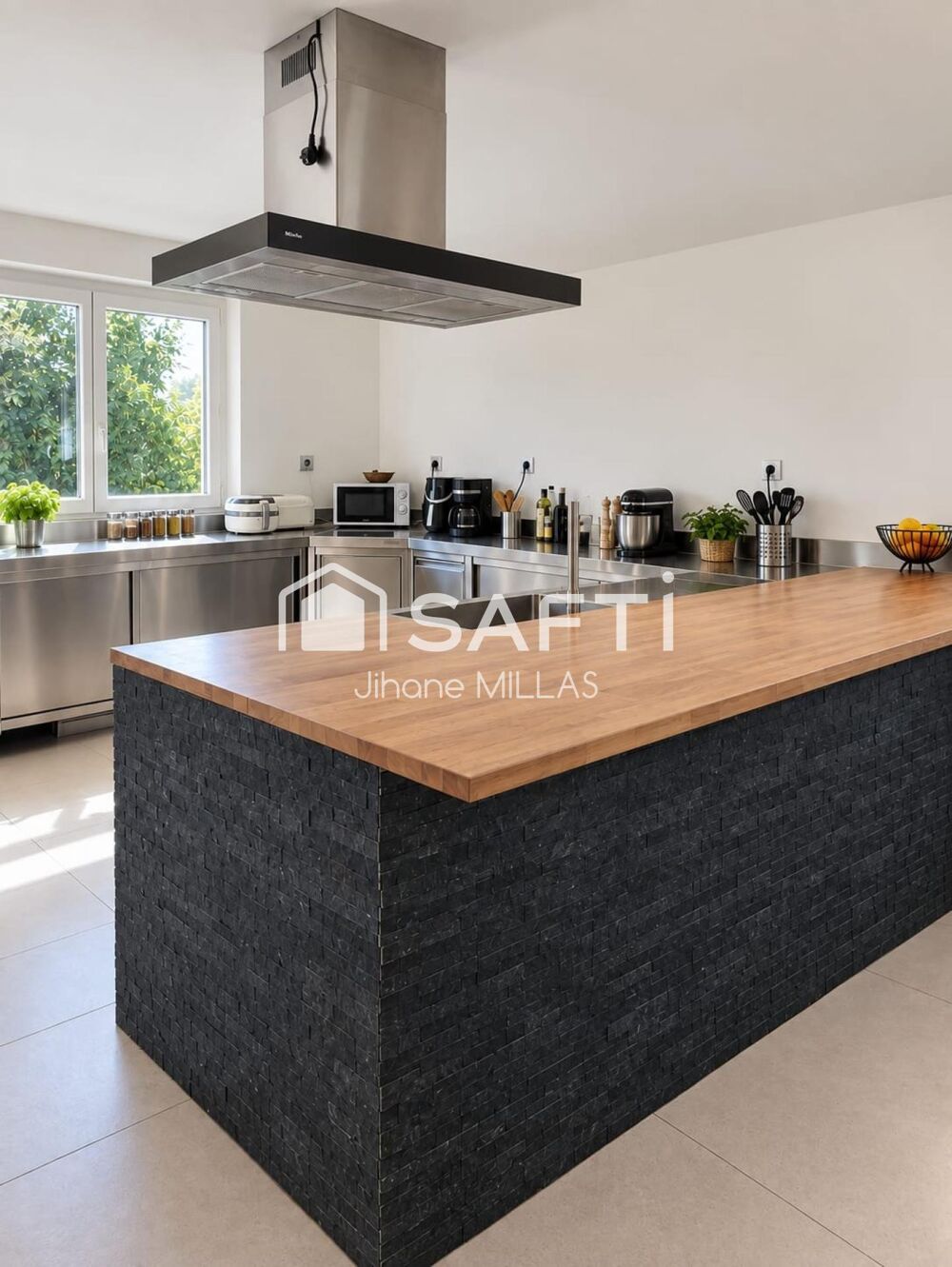 Vente Maison MONTBERON – 4 565 M² DE NATURE POUR UNE MAISON QUI SORT DE L'ORDINAIRE Montberon