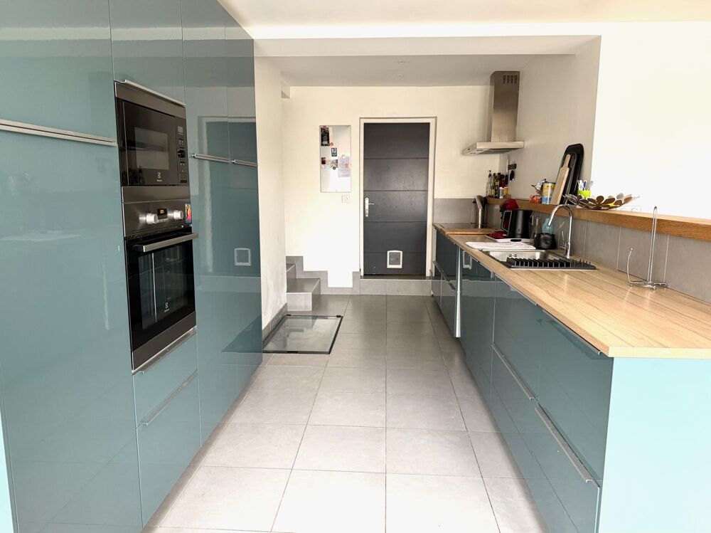 Vente Maison Maison – 5 CHAMBRES – JARDIN – GARAGE – PARKING Wambrechies