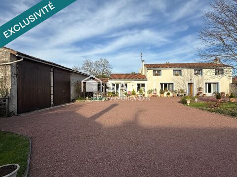   Maison charentaise de charme - BLANZAC-LES-MATHA Maison - 6 pi�ce(s) - 170 m�