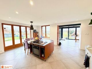  Maison à vendre 8 pièces 196 m²