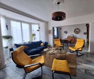 Maison  vendre 9 pices 284 m
