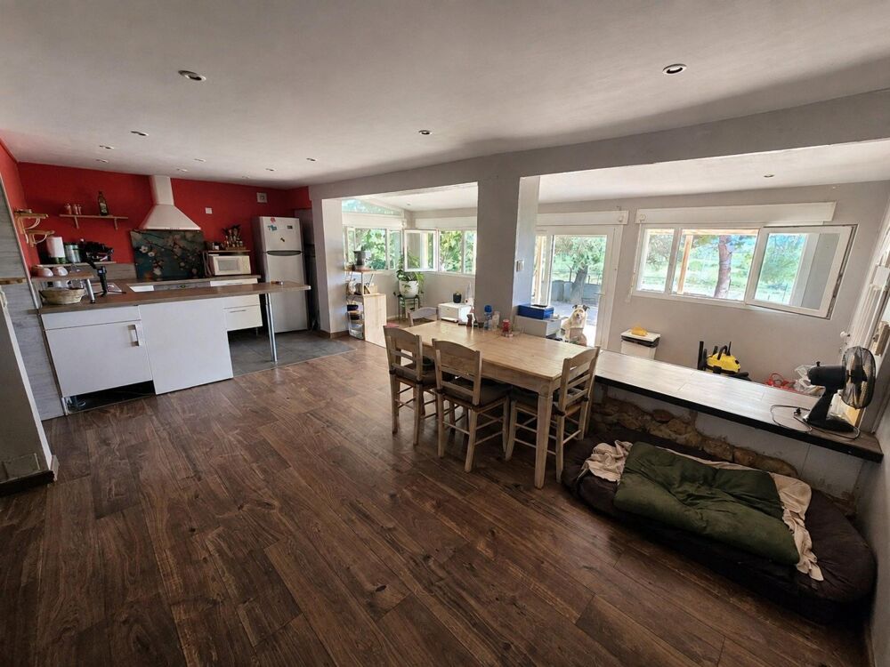 Vente Maison Rare à Mireval : 5 438 m² et dépendances Mireval