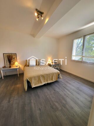  Maison à vendre 9 pièces 225 m²