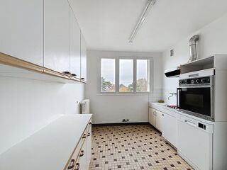  Appartement � vendre 5 pi�ces 93 m�