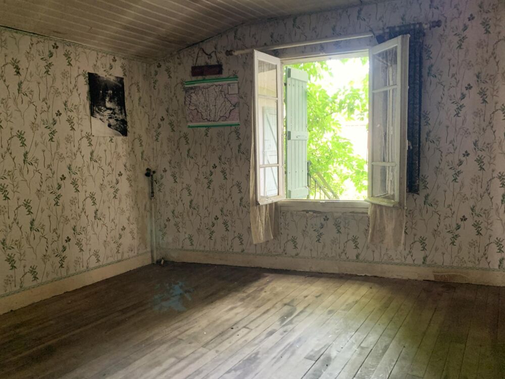 Vente Maison MAISON DE VILLAGE EN PIERRE AVEC BALCON, JARDIN ET GARAGE Saint-clar