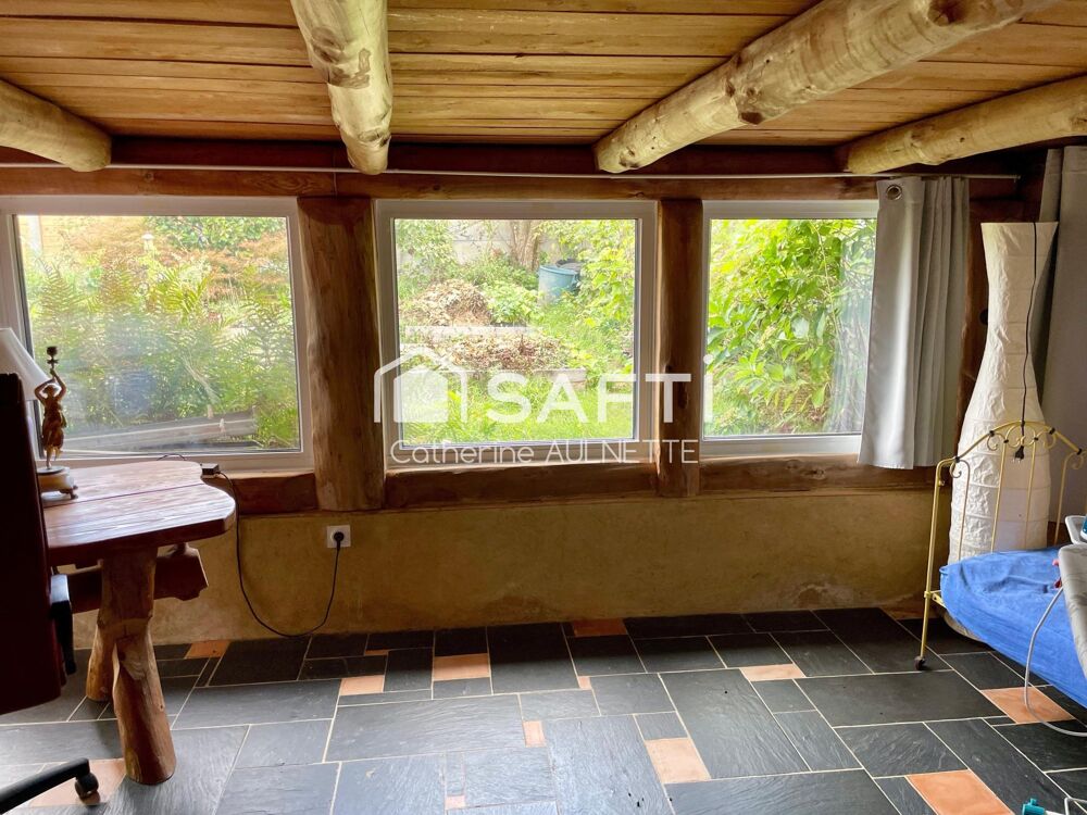 Vente Maison Maison en pierre de 312 m², 11 pièces, 7 chambres. La chapelle-de-brain