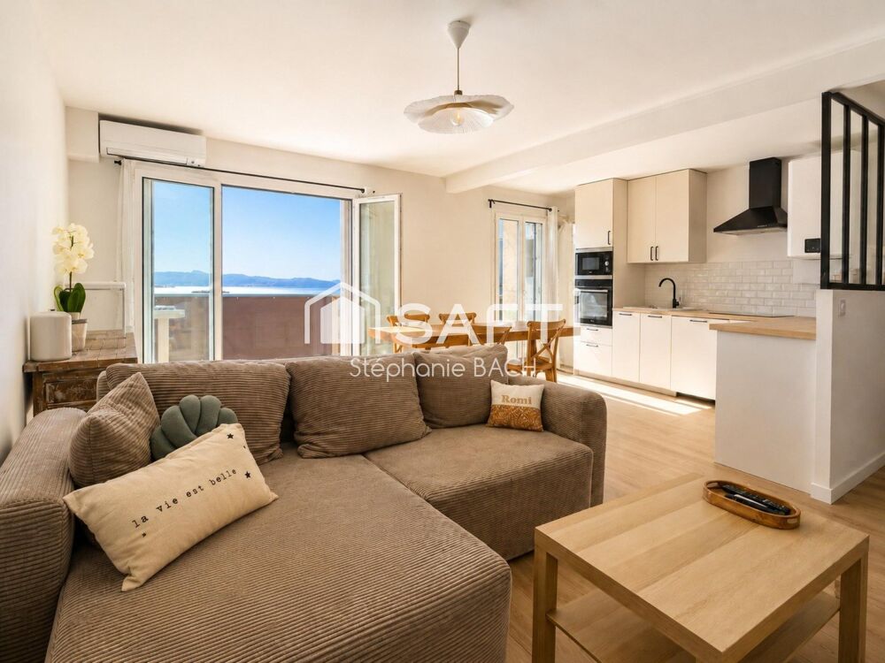 LA CIOTAT  APPARTEMENT RÉNOVÉ AVEC VUE MER PANORAMIQUE