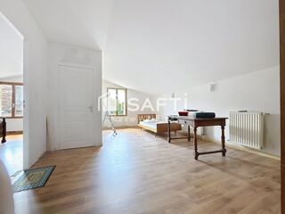  Maison  vendre 8 pices 200 m