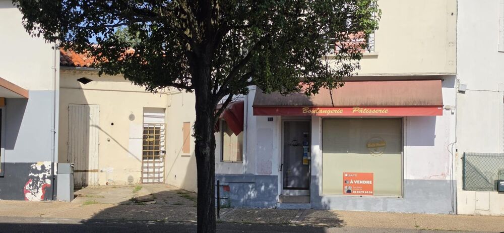 Vente Immeuble Immeuble mixte 203 m² avec cour 92 m² et parking Agen