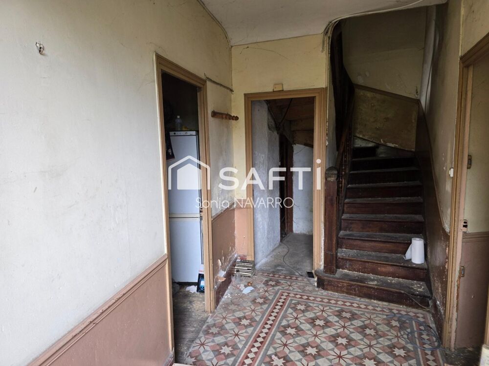 Maison 5 pièces 130 m² · à L' Aiguillon · 130 m² · 65 000 €