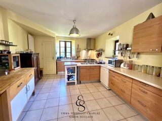 Maison à vendre 8 pièces 244 m²