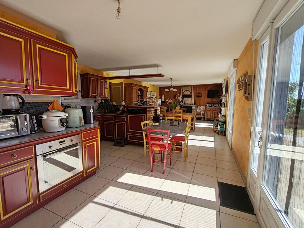 Vente Maison Maison de plain pied en campagne - 104 m2 , terrain 3915 m2 + garage et carport Saint-mars-sur-la-futaie