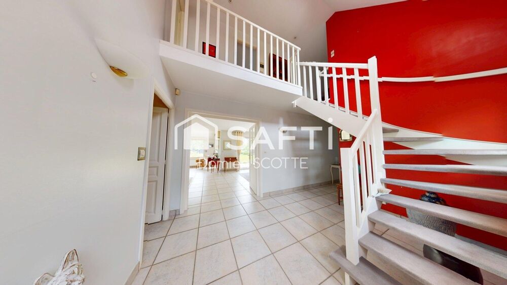 Maison individuelle de 205 m², double garage, 4 chambres