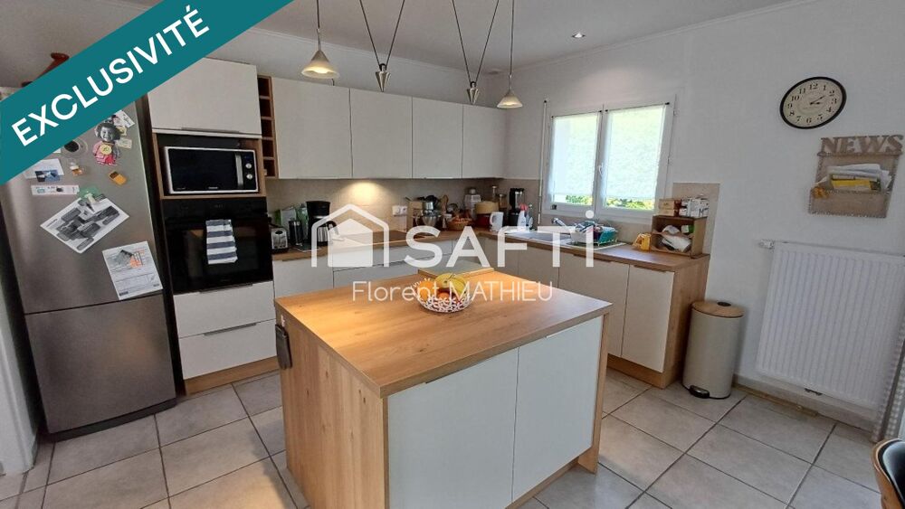 Vente Maison Maison familiale avec 4 chambres sur un terrain de 800m² et piscine. Calme absolu. Boussieres