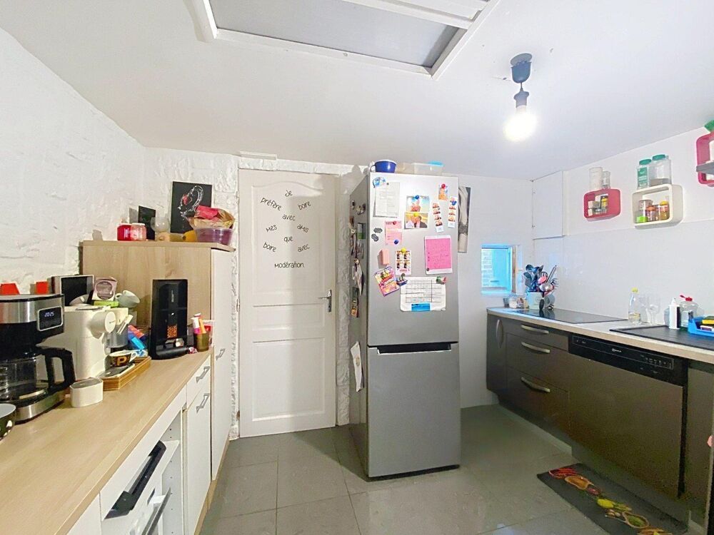 MAISON SEMI-INDIVIDUELLE AVEC JARDIN ET GARAGE