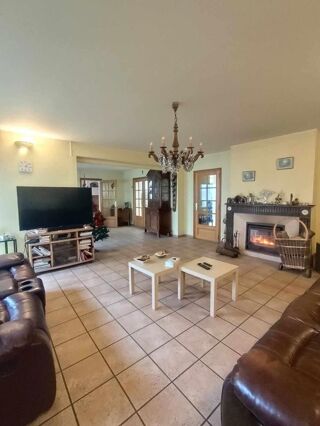  Maison � vendre 10 pi�ces 320 m�