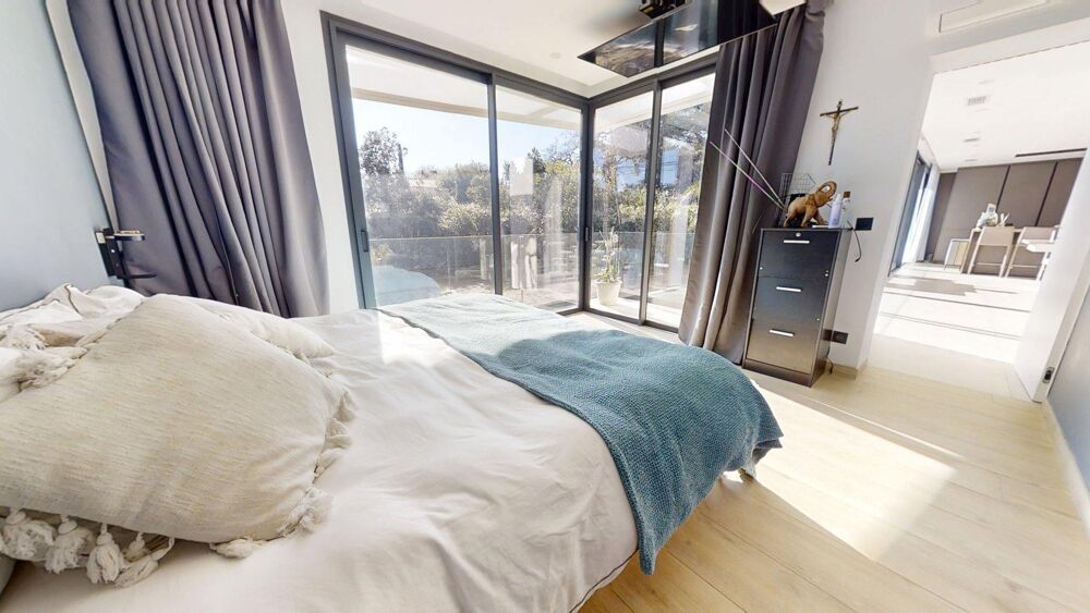 Vente Maison A vendre - Six Fours les plages -  Villa d'architecte de 2025 avec T2 indépendant - Piscine Six-fours-les-plages