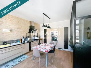  Appartement � vendre 10 pi�ces 260 m�