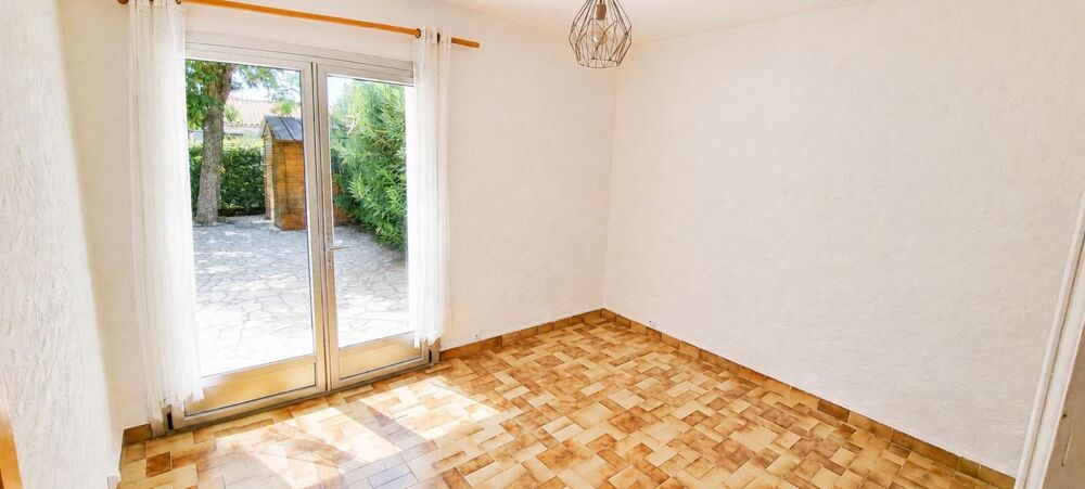 Vente Maison Maison de plain-pied (71m2) avec cour (100m2) Poilhes