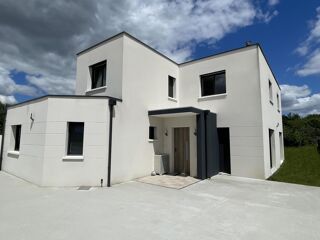  Maison � vendre 6 pi�ces 185 m�