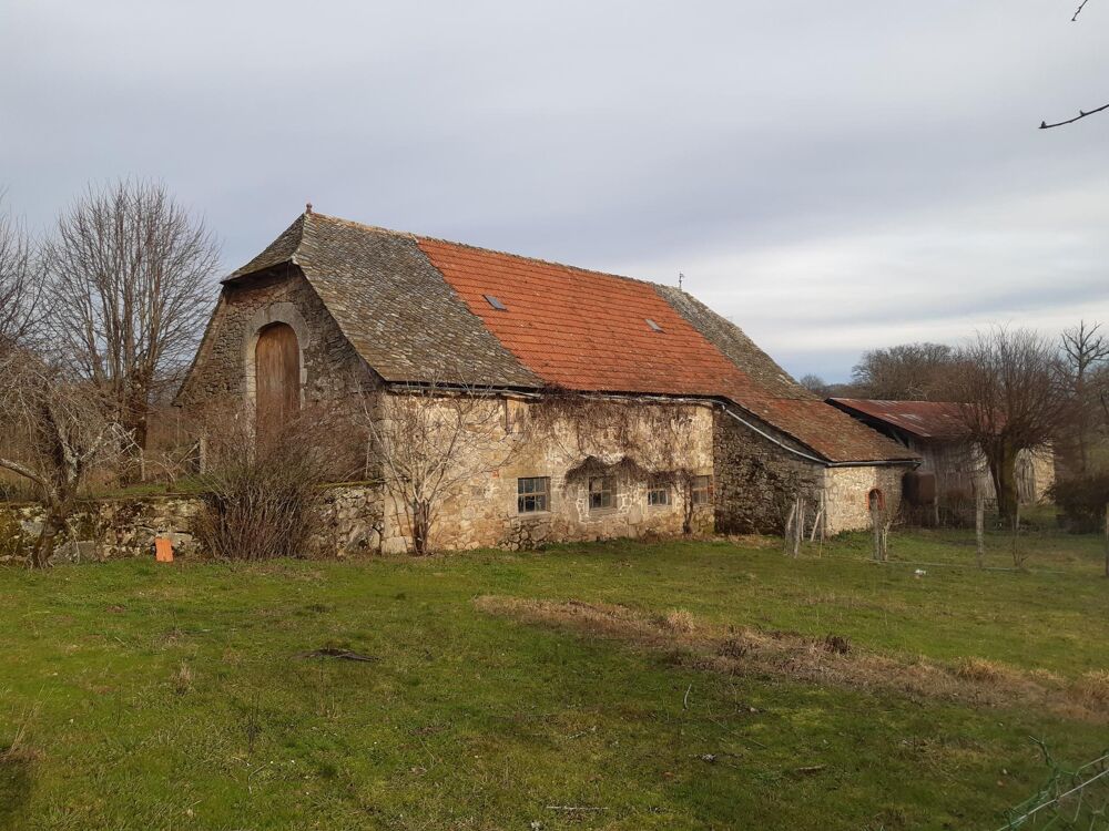 CORPS DE FERME AVEC DEPENDANCES TERRAIN ET VERGER