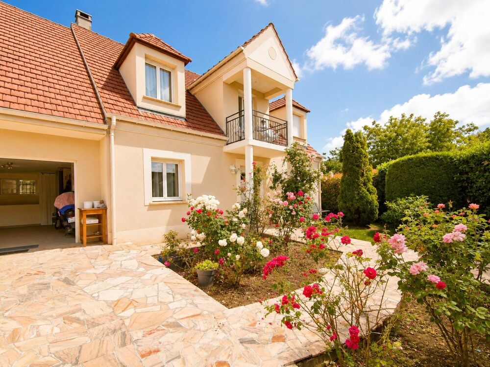 Vente Maison Belle Maison individuelle à Magny le Hongre Magny-le-hongre