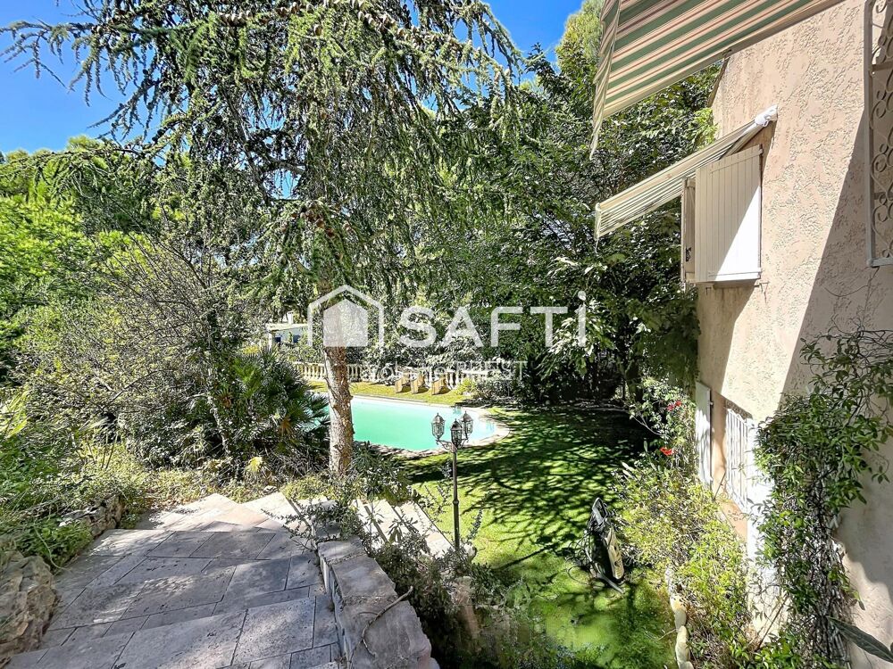 Vente Maison 13820-Maison type 7 de 200m2 ; 2600m2 de terrain. Ensues-la-redonne