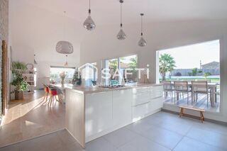  Maison � vendre 6 pi�ces 225 m�