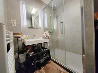  Appartement � vendre 5 pi�ces 64 m�