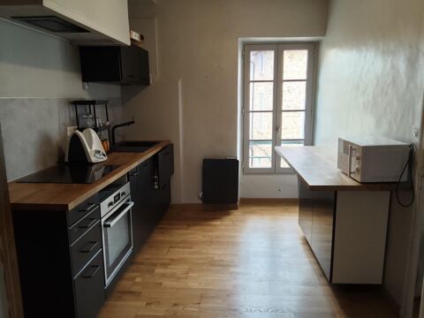   Appartement lumineux dans maison de village Appartement - 3 pièce(s) - 75 m²