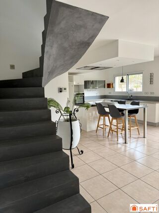  Maison � vendre 7 pi�ces 176 m�