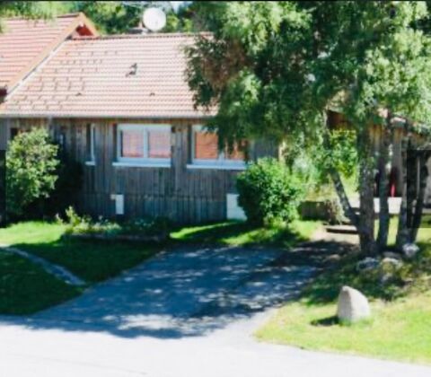 G&icirc;te vue exceptionnelle sur le lac de G&eacute;rardmer 729167 88400 Gerardmer