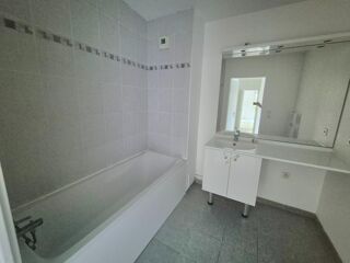  Appartement � vendre 3 pi�ces 65 m�