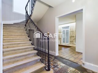  Maison � vendre 7 pi�ces 304 m�