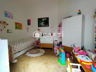  Appartement à vendre 4 pièces 83 m²