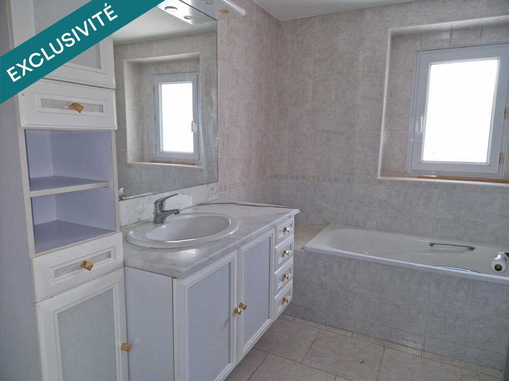 Vente Maison Propriété exceptionnelle : moulin à eau, 2 habitations, 500 m² de dépendances et 6,5 hectares de nature. Saint-ciers-champagne