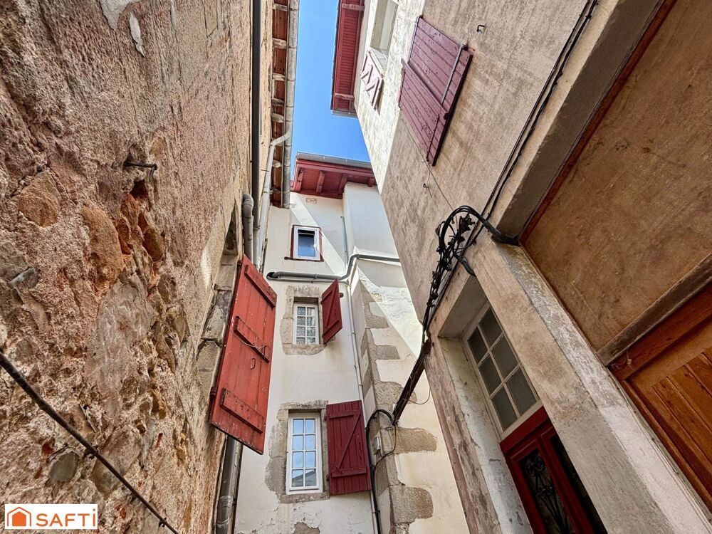 Maison de ville historique au coeur de Saint Jean de Luz