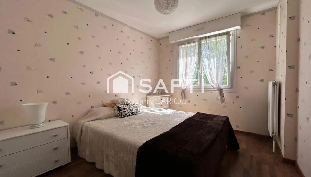Vente Appartement Appartement T5 spacieux avec garage et balcons Lanester