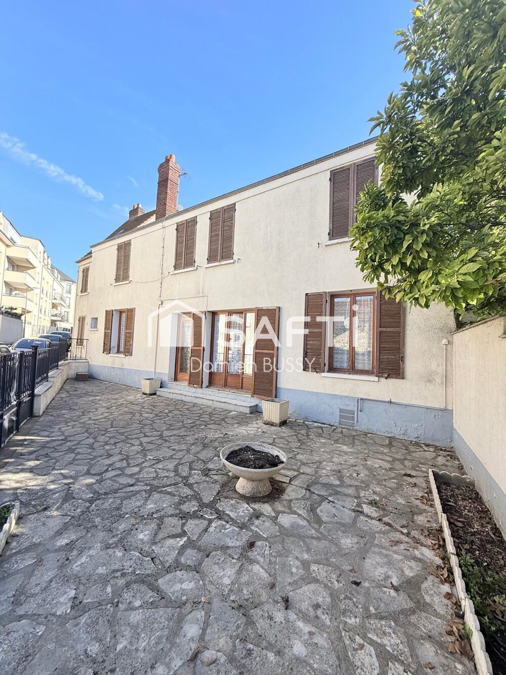 Vente Maison Grande maison d'habitation divisé d'environ 145M2 Bonnieres-sur-seine