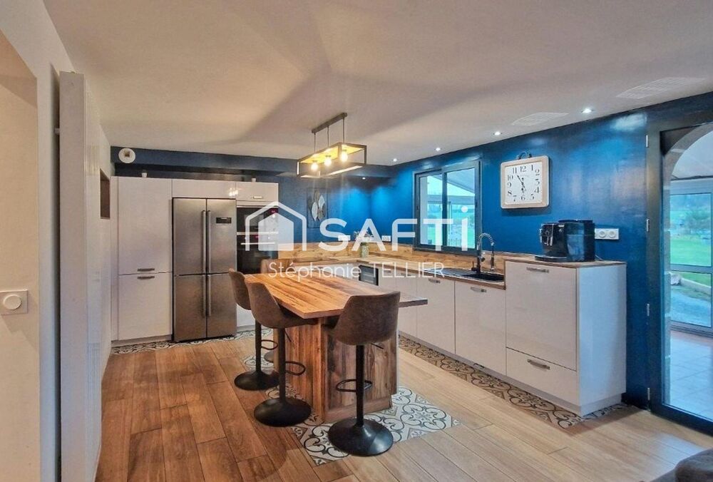 Vente Maison Superbe propriété avec  4 chambres  et un gîte indépendant Plounevez-moedec