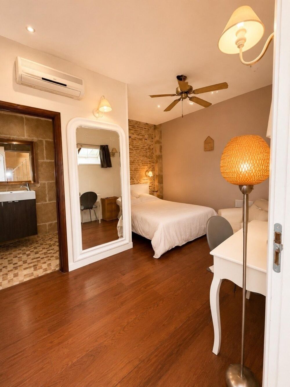 Vente Appartement Appartement en duplex centre village avec 3 chambres Saint-antonin-noble-val