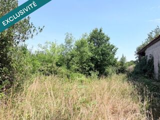  Terrain à vendre 819 m²